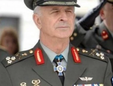 Στρατηγός Ζαζιάς: «Οφείλουμε να μείνουμε ενωμένοι»